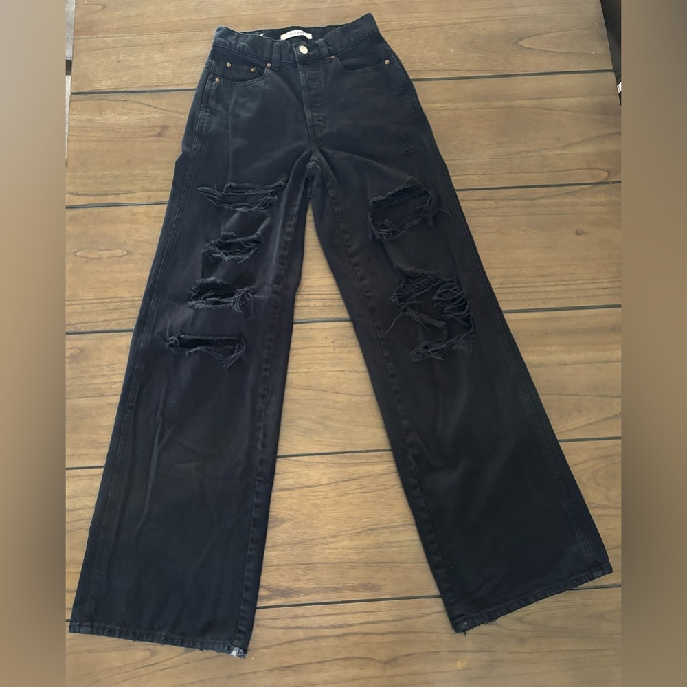 PacSun Black Distressed And Rippedd Baggy Jeans